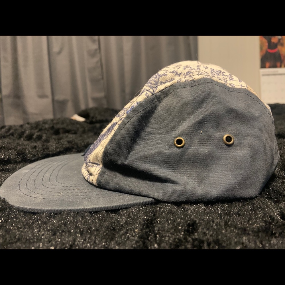 TwoFace London Fivepanel Cap - Picture 2 of 5